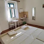 Franko 3* Vela Luka