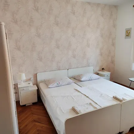 Franko Guest house 3*